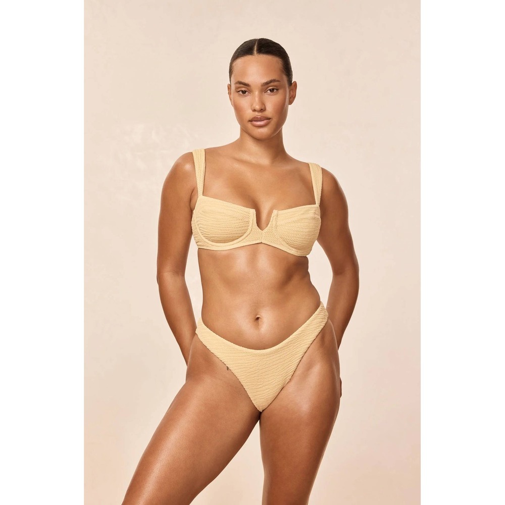 Monday Swimwear Clovelly Top Raffia Crinkle Large New With Tags